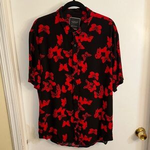 *NEW NEVER WORN* Black and Red Butterfly Print Men's CACTUS MAN RICK SINGH Shirt